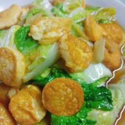 ผัดผักกาดขาวเต้าหู้ไข่ทอด(เป็นกับข้าว