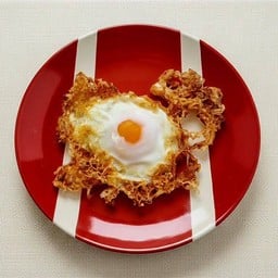 ไข่ดาวเยิ้มๆ ทอดในน้ำมันอลังการ