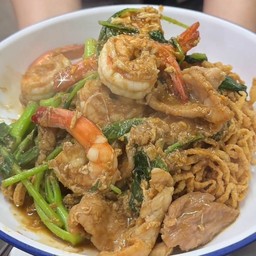 หมี่กรอบผัดซีอิ๊วทะเล เมนูไวรัล