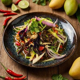 ยำปูแสม ดองน้ำปลากวน