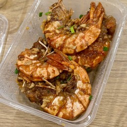 กุ้งลายเสือทอดกระเทียม 5 ตัว (กุ้งsize18-20ตล.) ฟรีน้ำจิ้มซีฟู้ด