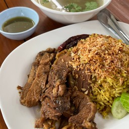 ก๋วยเตี๋ยวเนื้อนายหมี  ทวีวัฒนา