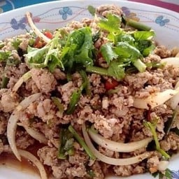 ครัวแม่ตุ้ย