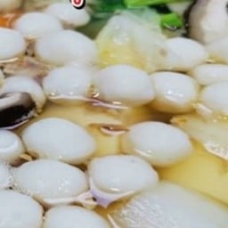 Ki03.59 แกงจืดลูกชิ้นหมูฮั้งเพ้ง 150 กรัม ( 15 ลูก) ผักรวม 100 กรัม