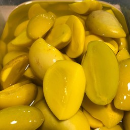 มะม่วงกระตอยดอง 300g