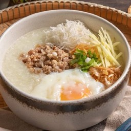 โจ๊กหมูสับซีอิ๊วไข่ลวก