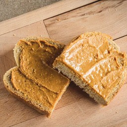 ขนมปังปิ้งเนยถั่ว