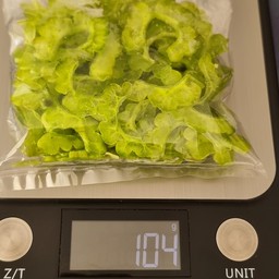 ก๋วยเตี๋ยวไก่ตุ๋นมะระ ซอย 2 (ติดโรงกลึง) Stewed chicken noodle soup