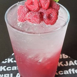 Raspberry Sparkling ราสเบอรี่ สปาร์คกลิ้ง