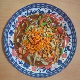 ส้มตำลุงจ่อยหน้าหมู่บ้านกรุงศรีธานี