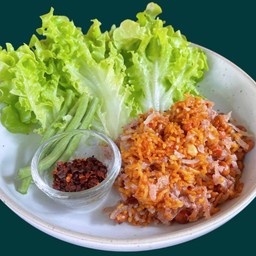 ยำแหนมคลุก