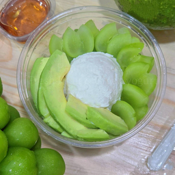 Greek yogurt x องุ่น x อะโวคาโด