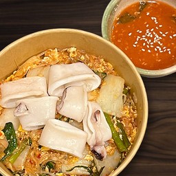 สุกี้แห้งปลาหมึก