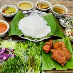 หนมจีนหม้อเขียวข้างเริน มอ.หาดใหญ่