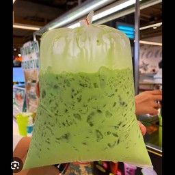 นมเขียวเย็น