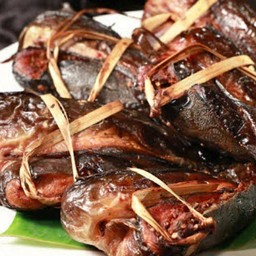 ปลาดุกอบสมุนไพร