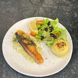 สเต๊กซัลมอนและมันบด