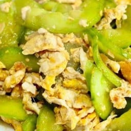 ผัดแตงกวา+ไข่