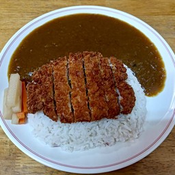 ข้าวหน้าเเกงกระหรี่หมูทงคัตสึ