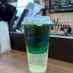 ชาเขียวมะพร้าว