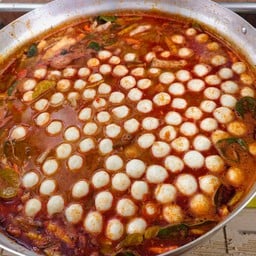 หมี่ไก่ฉีกอลินอลัน