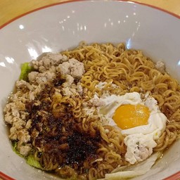 ไวไว บะหมี่เส้นเหนียว ในตำนาน ต้มยำ (หมูสับ)