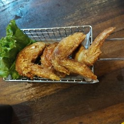 ปีกไก่ทอด
