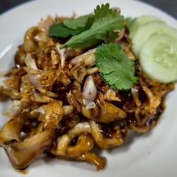 ปลาหมึก ผัดกระเทียม