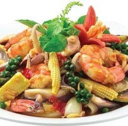 ผัดขื้เมาทะเล