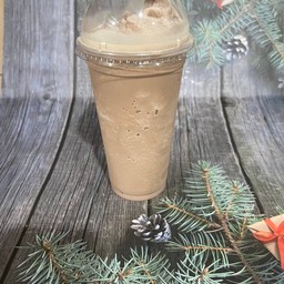 นมหมีปั่นไมโลราดซอสคาราเมลใส่บุกบราวน์