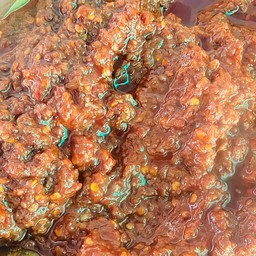 น้ำพริกเผาหมูสับ (เผ๊ดกำลังดี)