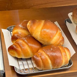 Shio Pan (Salted Bread Roll)