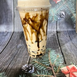 นมพี่หมีคาราเมลปั่นราดซอสช้อกโกแล้ต