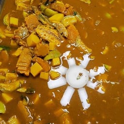 ข้าวราดแกง,แกงถุง (ติดร้านซูชิ)