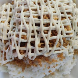 ข้าวไก่ผงซีส.ราดซอสชาวครีม(พิเศษ)
