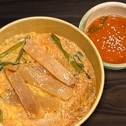 สุกี้น้ำหมึกกรอบ