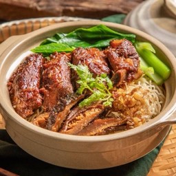 บะหมี่ซี่โครงหมูอบซอสไฮฟ่อง (S)