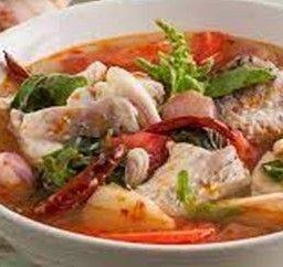 ต้มแช่ปปลากะพงใบกระเพรา