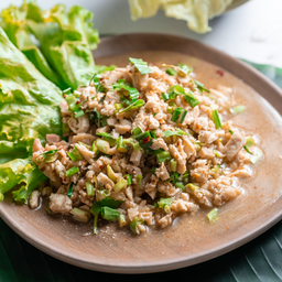 ลาบหมูสับออมนิมีต