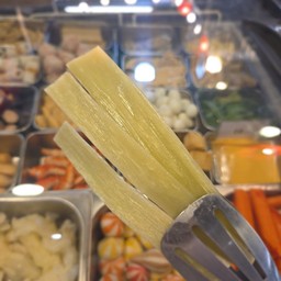 เส้นมันเขียว