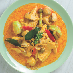 สามเห็ดผัดเผ็ด