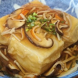 เต้าหู้ญี่ปุ่นทรงเครื่อง