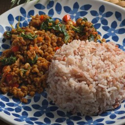 ข้าวราด กะเพราโปรตีน/กะเพราเต้าหู้/กะเพราสามเห็ด