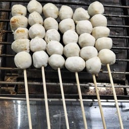 ปิ้งย่างเจ้สุ หน้ากรุงไทย