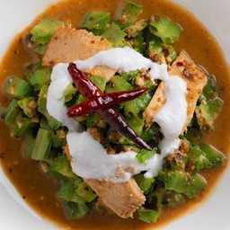 ยำถั่วพู