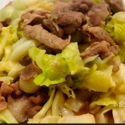 ผัดกะหล่ำปลีเป็นกับข้าว