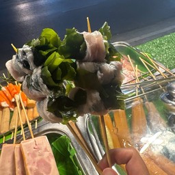 สาหร่ายวากาเมะพันเบคอนคำโตๆ