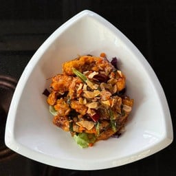 หมูทอดผัดซอสกระเทียมพริกไทย (เล็ก)