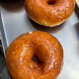 Brown Butter Vanilla Glaze mochi donut