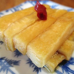 หัวไชเท้าดองพริกกับซีอิ๊วญี่ปุ่น